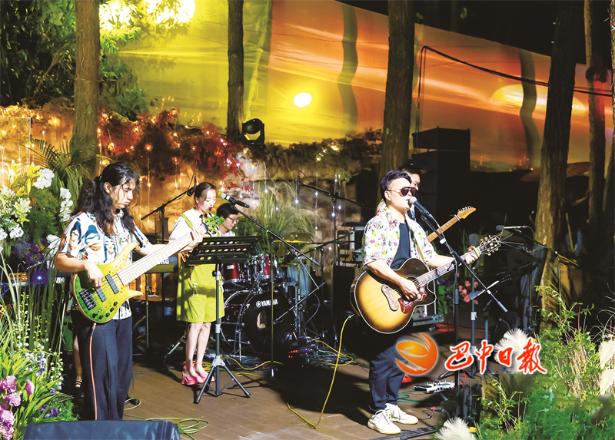巴中市暑期文旅市場趁“熱”升溫